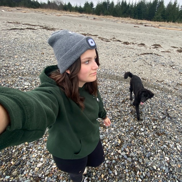 Meet your Posher, Kalina - Picture 1 of 1